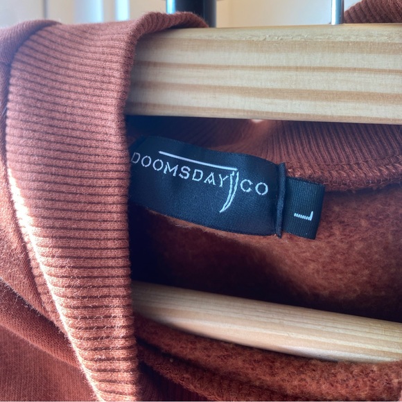 BURNT ORANGE DOOMSDAY CO. CREWNECK - Picture 4 of 6